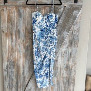 Hello Molly Blue Floral Midi Dress